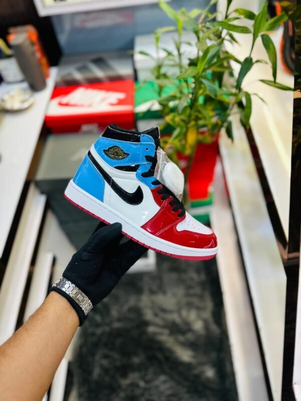 Jordan Retro 1 High Fearless Sneaker - Image 2
