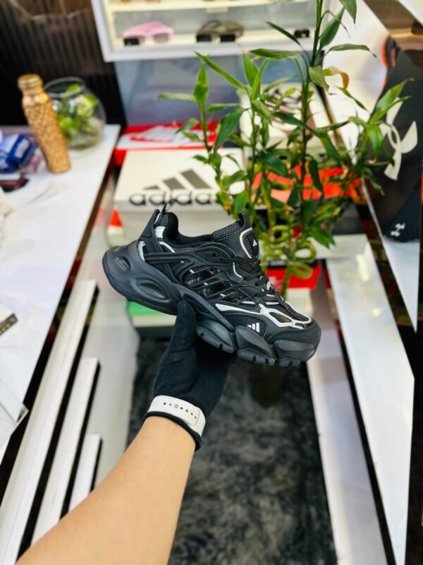 Adidas XLG Runner Deluxe Black - Image 2