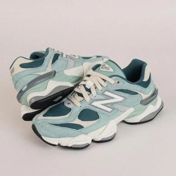 New Balance 9060 Shoes For Men (LAZ416)