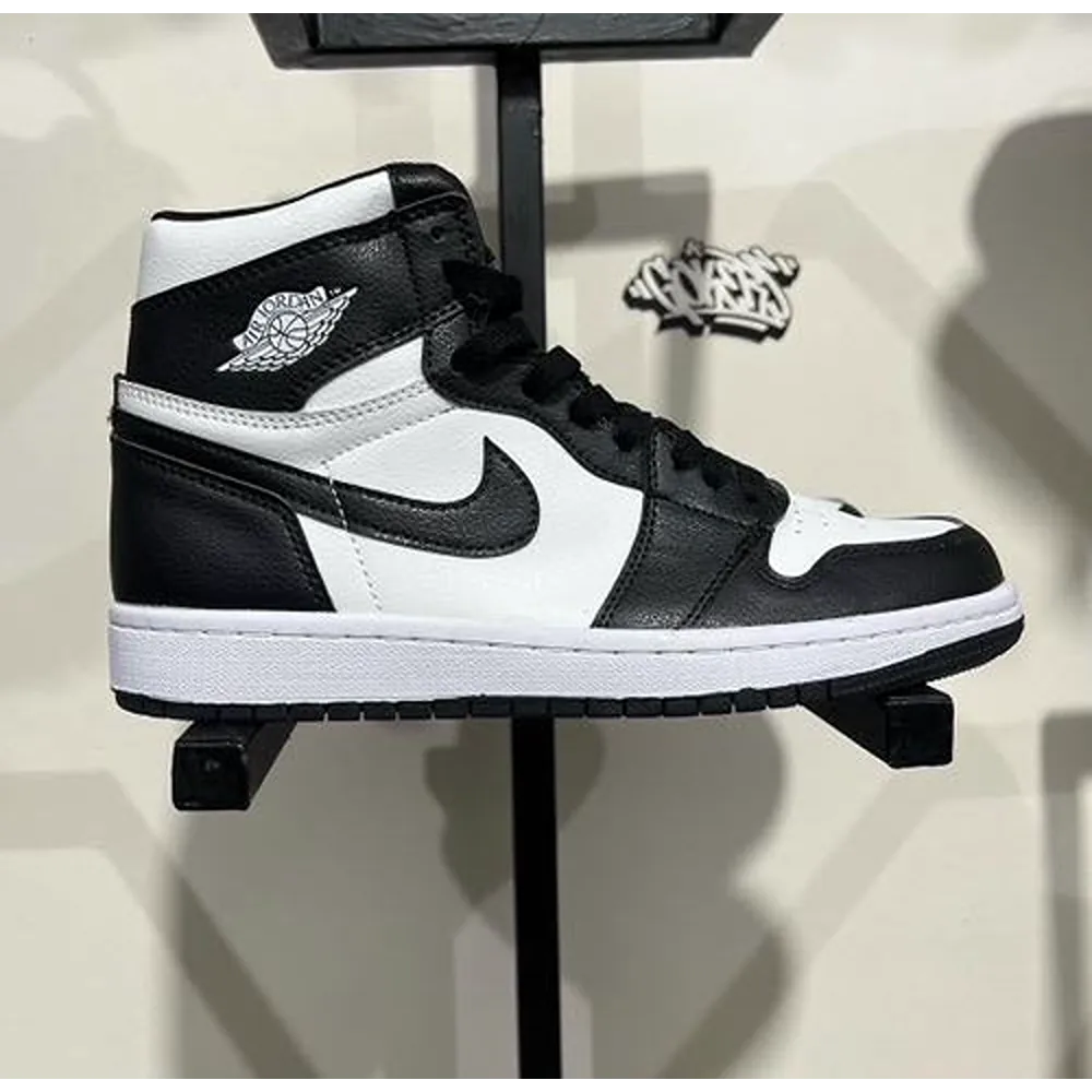 Nike Air Jordan 1 High Black White Shoes For Men (BSF08)