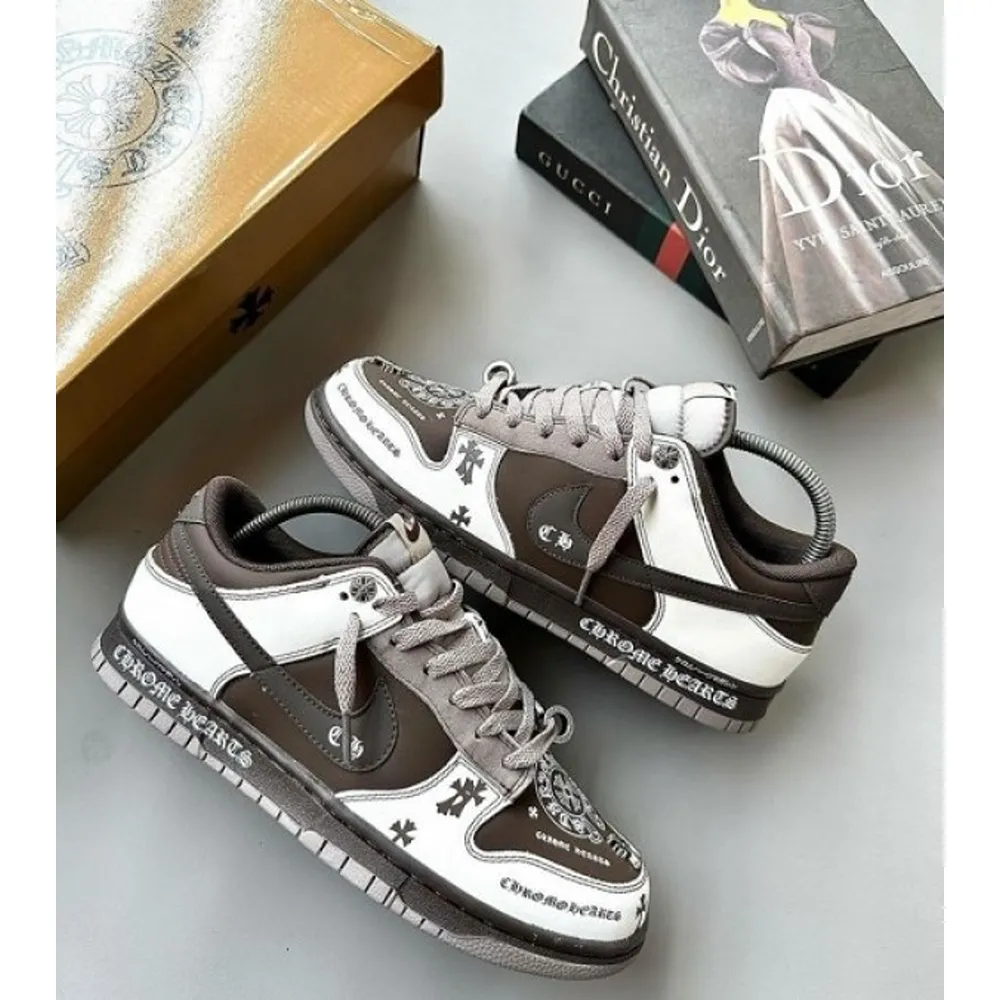 Nike Sb Dunk Low Chrome Shoes For Men (SL557)