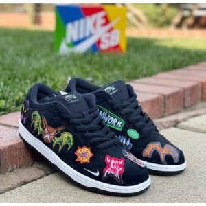 Nike Sb Dunk Low Neck Face Shoes For Men (BOT31)