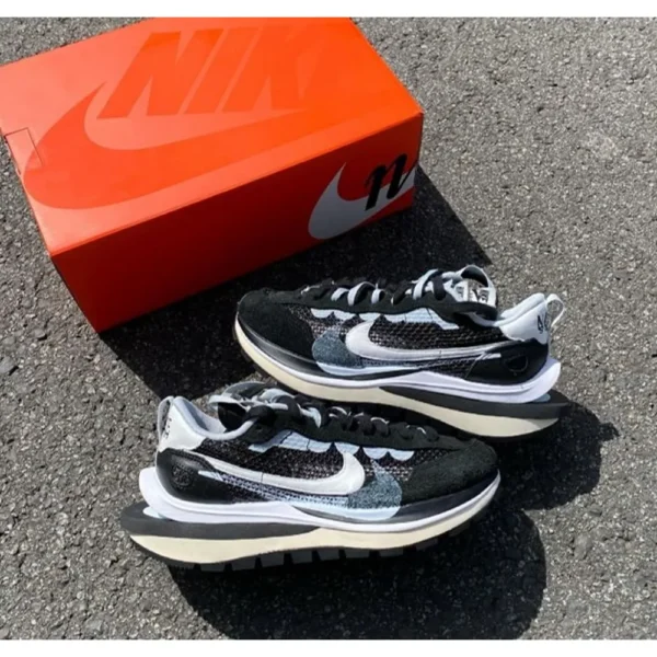 Nike X Sacai Vapor Waffle Black Shoes For Men (SL448)