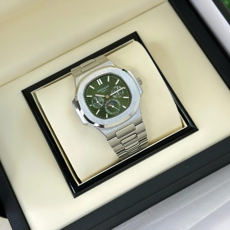 PATEK PHILIPPE EXCLUSIVE NAUTILUS PERPETUAL